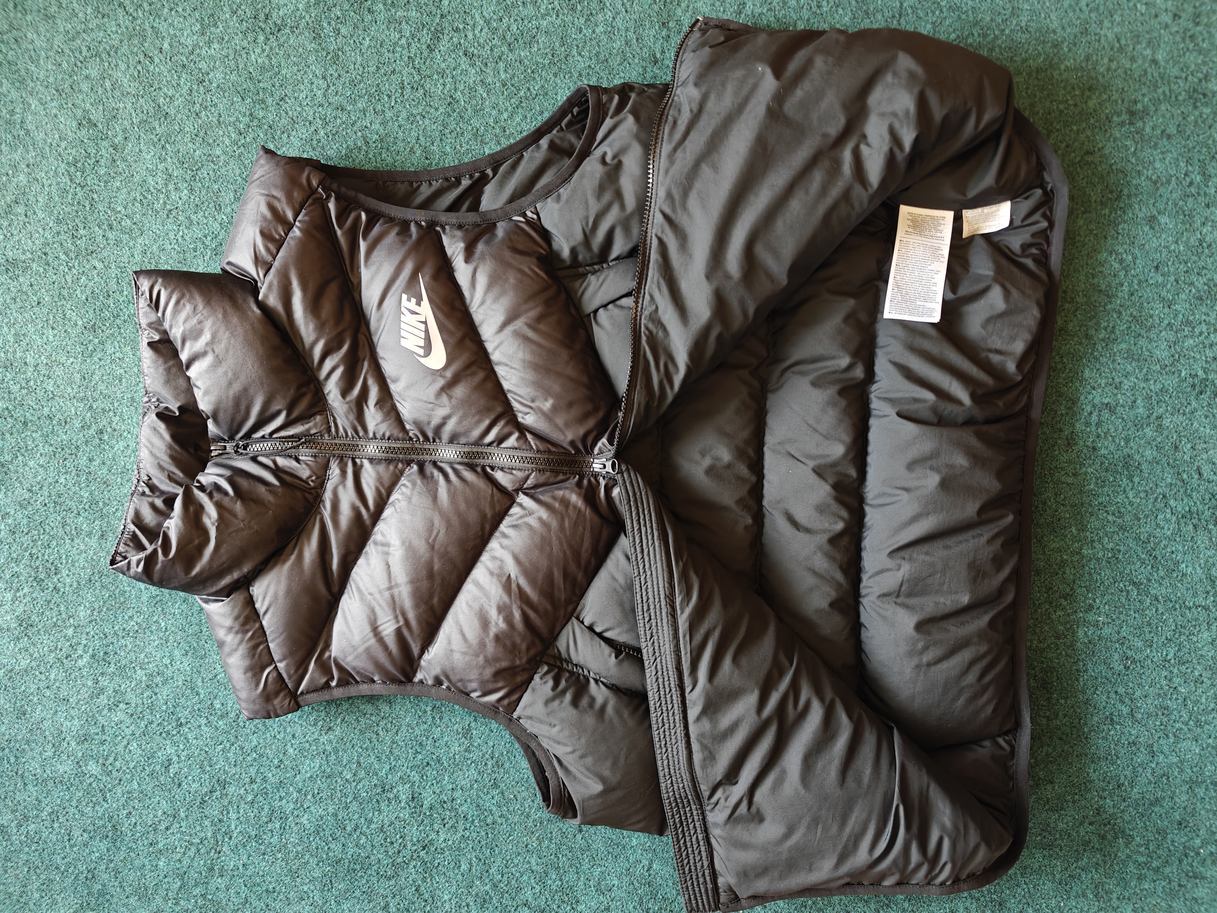 nike sportswear windrunner down fill vest